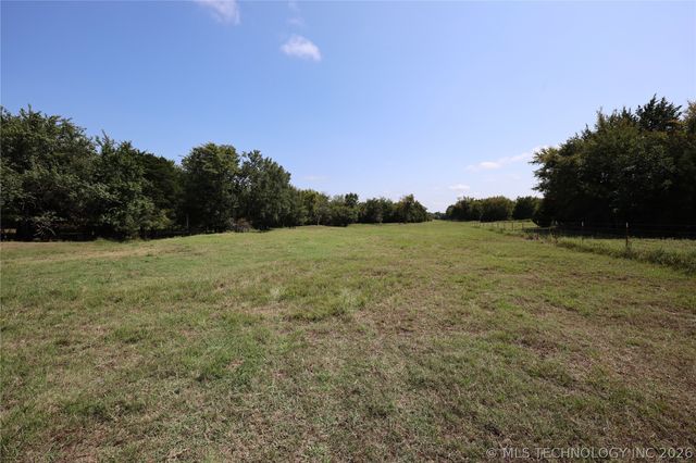 195 Cardell, Eufaula, OK 74432