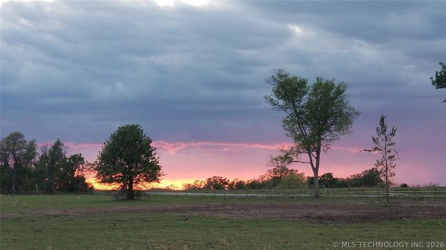 195 Cardell, Eufaula, OK 74432