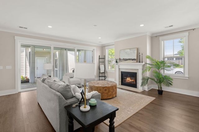 274 Great Lawn Drive, Summerville, SC 29486