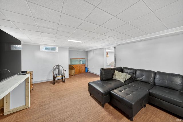 801 S Spring Street, Mishawaka, IN 46544