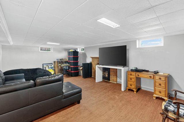 801 S Spring Street, Mishawaka, IN 46544