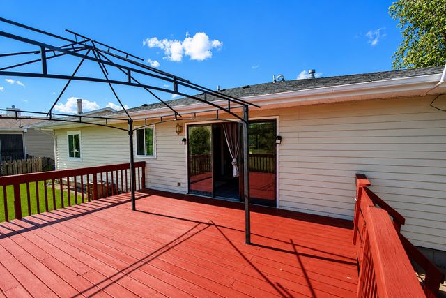 5111 Springdale Lane, Mchenry, IL 60050