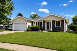 5111 Springdale Lane, Mchenry, IL 60050