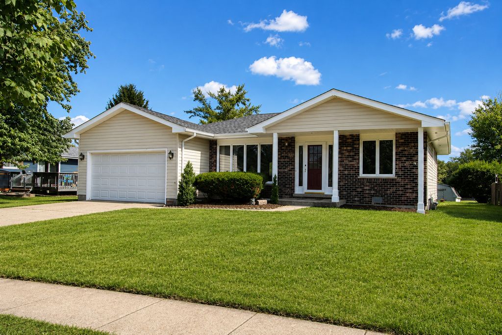 5111 Springdale Lane, Mchenry, IL 60050