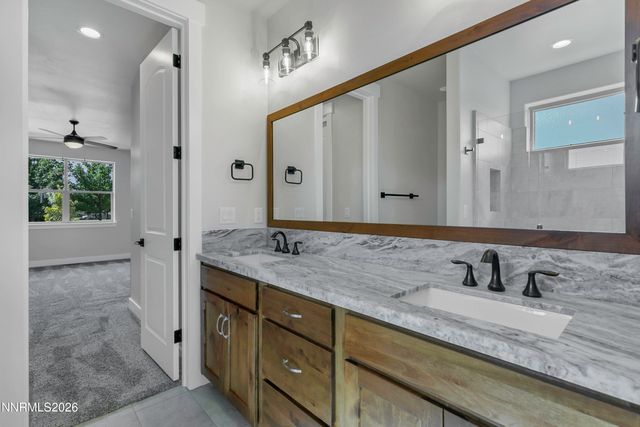 986 La Strata Drive, Minden, NV 89423