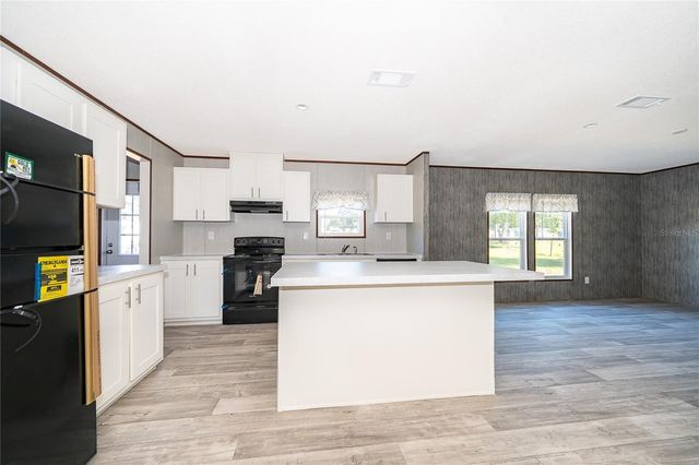 31811 PINE DRIVE, Deland, FL 32720