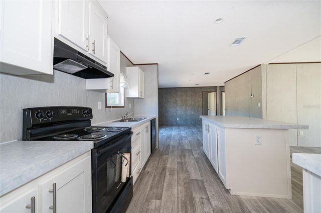 31811 PINE DRIVE, Deland, FL 32720