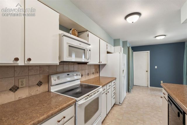 3330 Templeton Gap Road 6, Colorado Springs, CO 80907