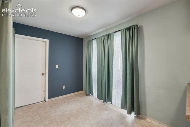 3330 Templeton Gap Road 6, Colorado Springs, CO 80907