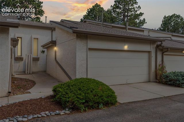 3330 Templeton Gap Road 6, Colorado Springs, CO 80907