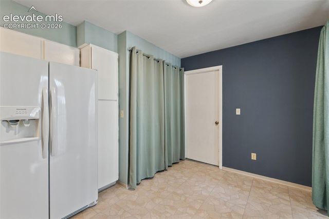 3330 Templeton Gap Road 6, Colorado Springs, CO 80907