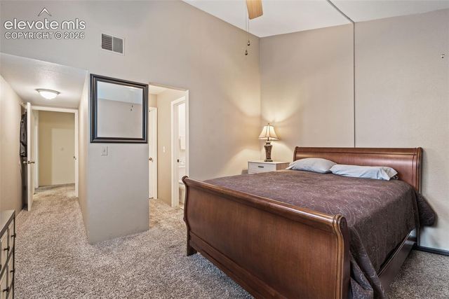 3330 Templeton Gap Road 6, Colorado Springs, CO 80907