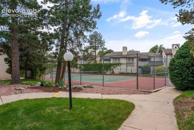 3330 Templeton Gap Road 6, Colorado Springs, CO 80907