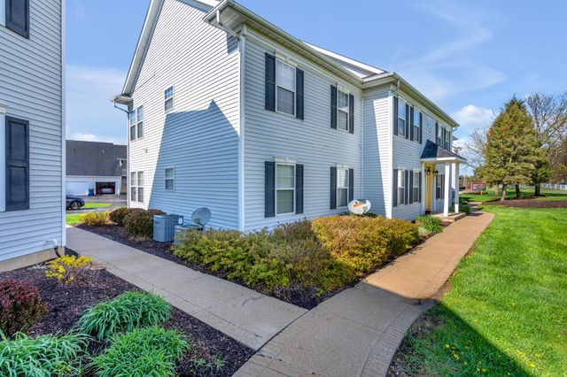 217 Prestwick Drive B, Valparaiso, IN 46385