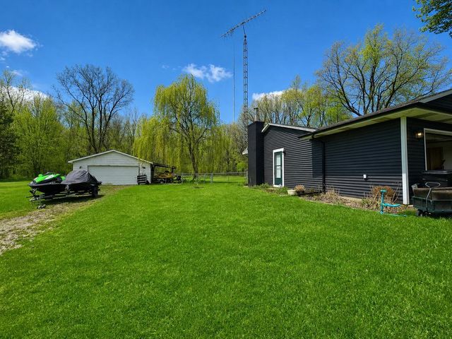 2123 W Willard Road, Vienna Twp, MI 48420