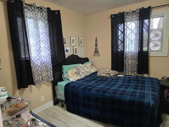 2123 W Willard Road, Vienna Twp, MI 48420