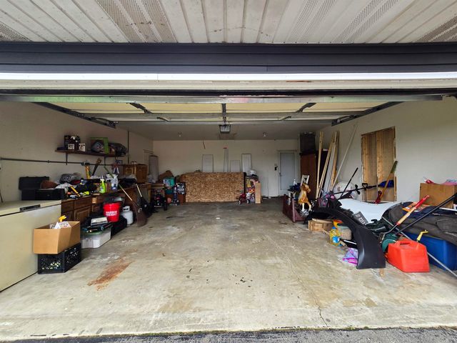 2123 W Willard Road, Vienna Twp, MI 48420