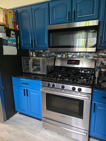 2123 W Willard Road, Vienna Twp, MI 48420