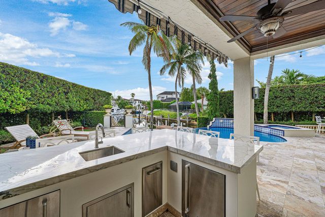 760 Coquina Way, Boca Raton, FL 33432