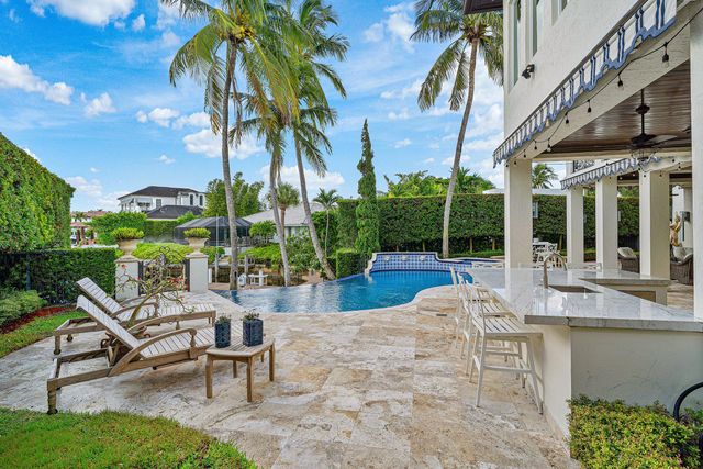 760 Coquina Way, Boca Raton, FL 33432