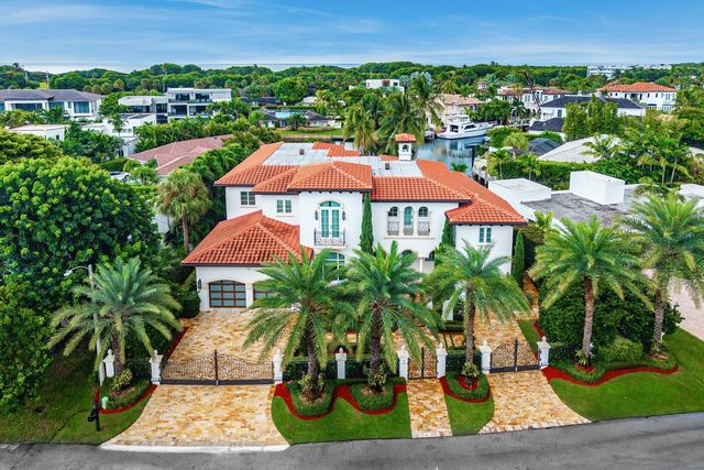 760 Coquina Way, Boca Raton, FL 33432