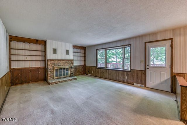 111 Churchill Circle, Bristol, TN 37620