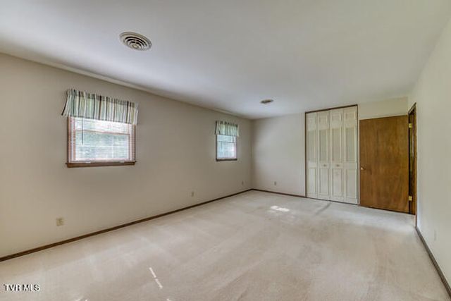 111 Churchill Circle, Bristol, TN 37620