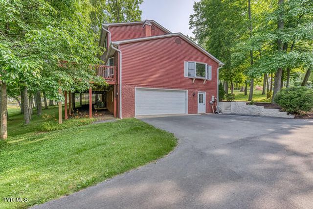 111 Churchill Circle, Bristol, TN 37620