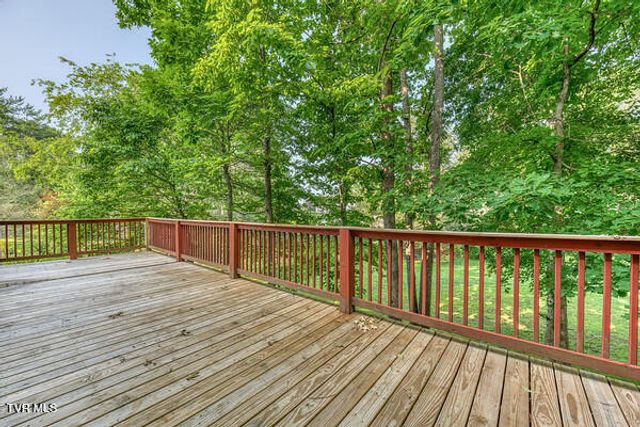 111 Churchill Circle, Bristol, TN 37620
