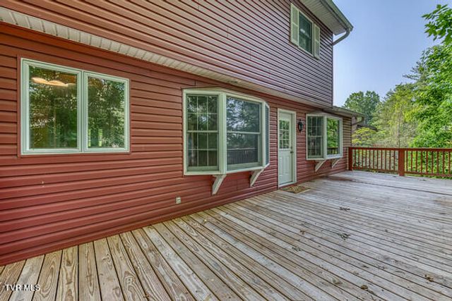 111 Churchill Circle, Bristol, TN 37620