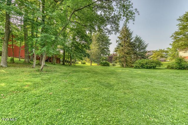 111 Churchill Circle, Bristol, TN 37620