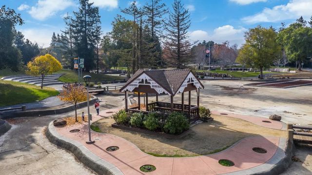 22963 Longdown Road, Cupertino, CA 95014