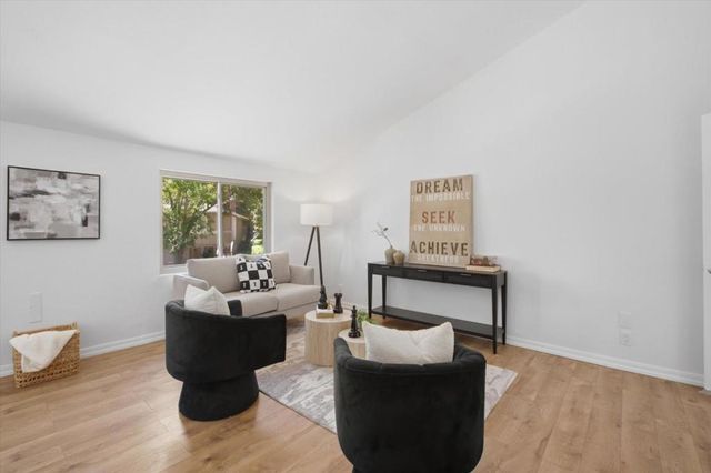 22963 Longdown Road, Cupertino, CA 95014