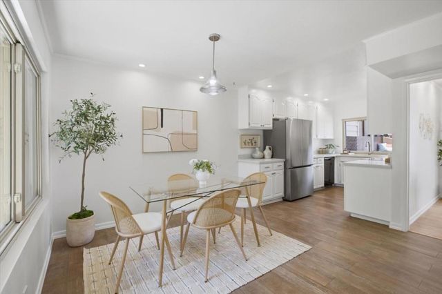 22963 Longdown Road, Cupertino, CA 95014