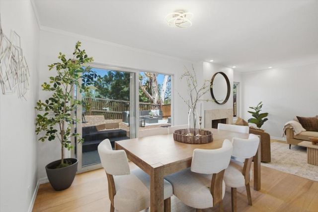 22963 Longdown Road, Cupertino, CA 95014
