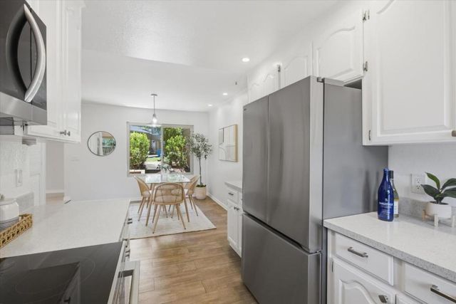 22963 Longdown Road, Cupertino, CA 95014