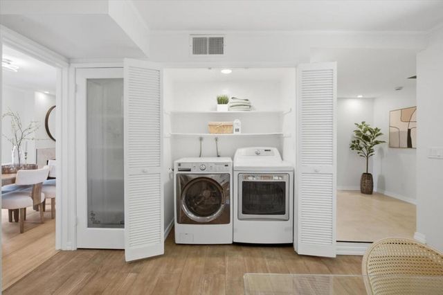 22963 Longdown Road, Cupertino, CA 95014