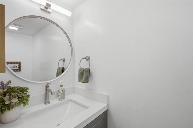 22963 Longdown Road, Cupertino, CA 95014