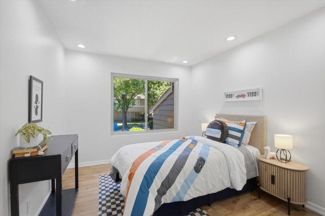 22963 Longdown Road, Cupertino, CA 95014
