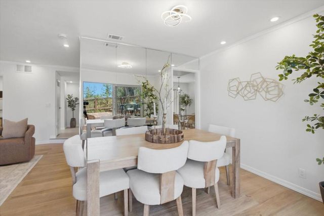 22963 Longdown Road, Cupertino, CA 95014