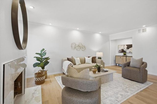 22963 Longdown Road, Cupertino, CA 95014