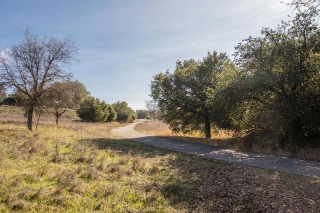 22963 Longdown Road, Cupertino, CA 95014