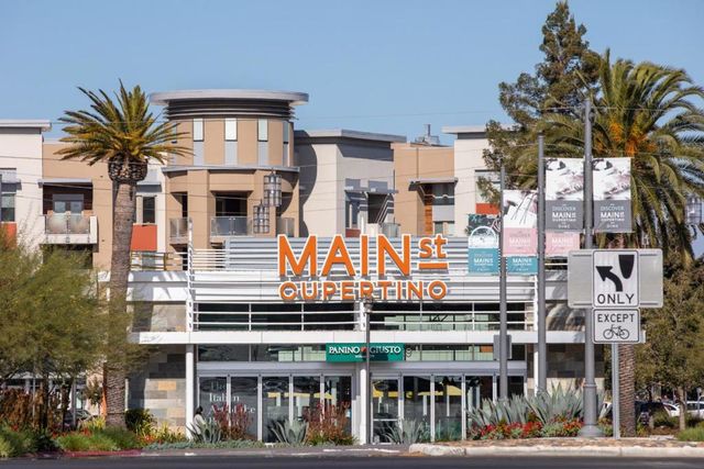 22963 Longdown Road, Cupertino, CA 95014