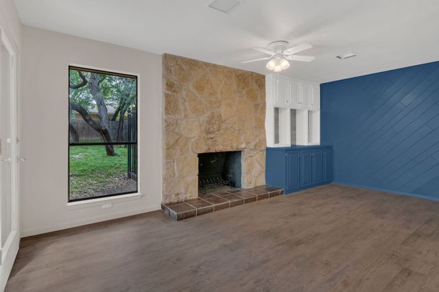 7804 Skylake Drive, Fort Worth, TX 76179