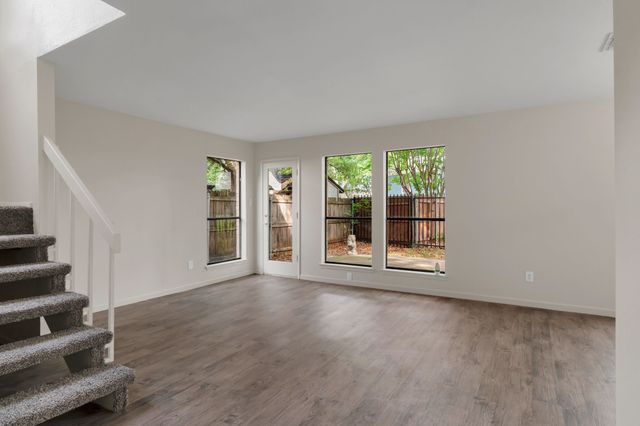 7804 Skylake Drive, Fort Worth, TX 76179