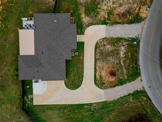 853 County Road 37, Tyler, TX 75706