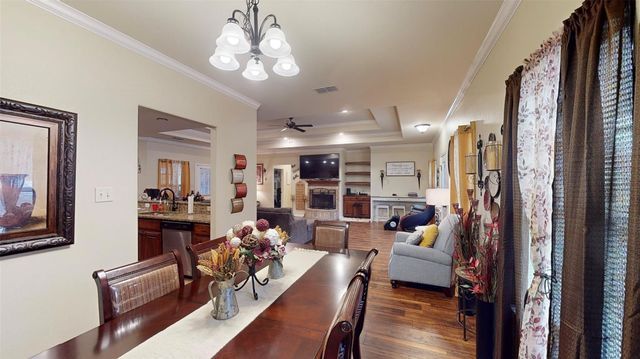 853 County Road 37, Tyler, TX 75706
