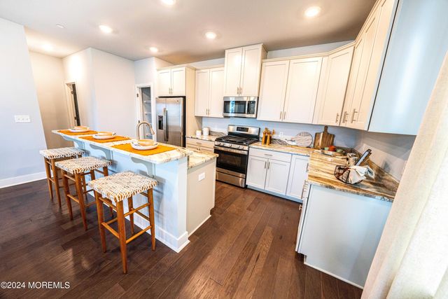 4 Midway Road S, Tinton Falls, NJ 07724