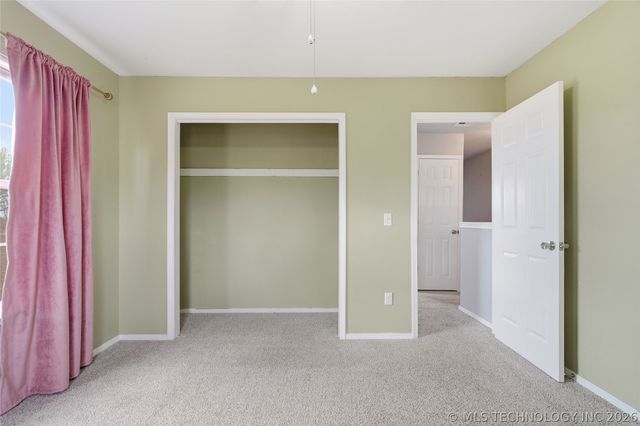 8500 E Norman Street, Broken Arrow, OK 74014