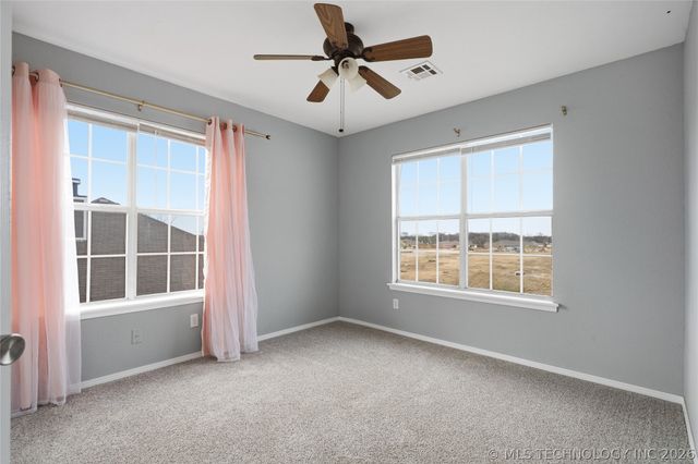 8500 E Norman Street, Broken Arrow, OK 74014